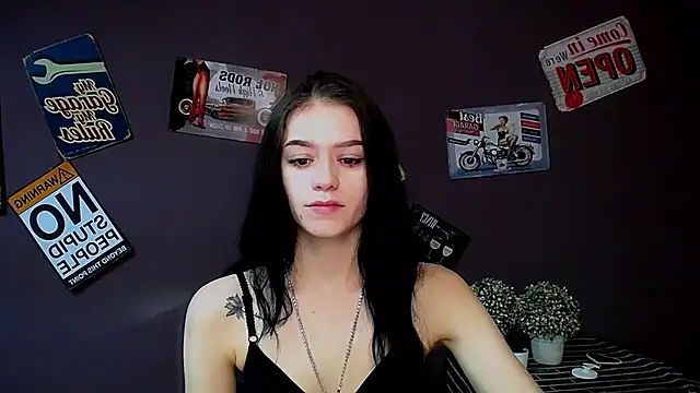 LanaTey online show from March 22, 2025, 2:03 pm