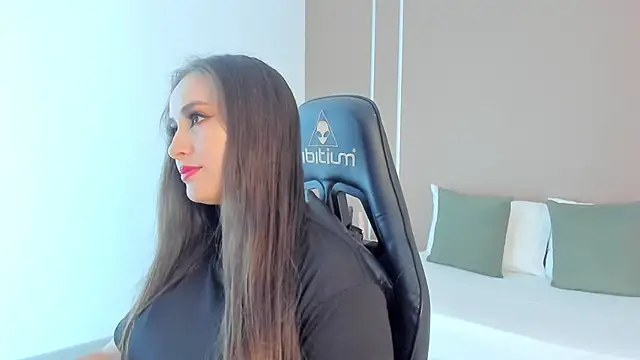 sophia martinezz  online show from October 11, 2025, 12:26 pm