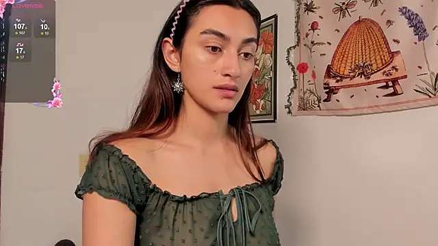 Gabee7  online show from September 9, 2025, 3:00 pm