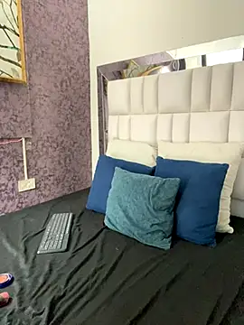 LunaCandy  online show from September 27, 2025, 2:22 pm