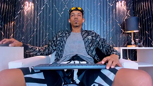 Gregory Sforza online show from February 16, 2026, 7:21 pm