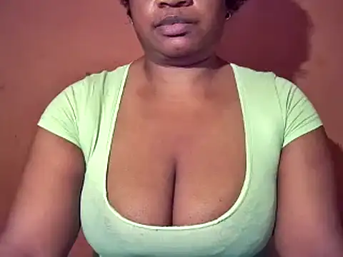 sexyamanda  online show from November 5, 2025, 6:41 pm