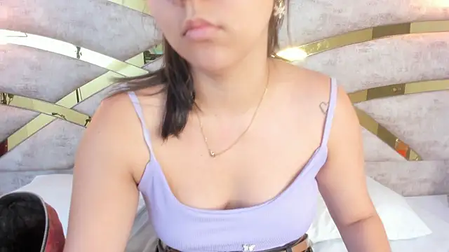 Sofiia Rossee  online show from October 7, 2025, 9:01 pm