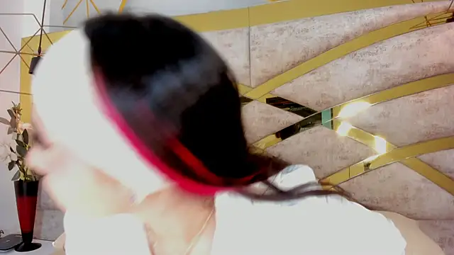 Sofiia Rossee  online show from February 4, 2026, 8:03 pm