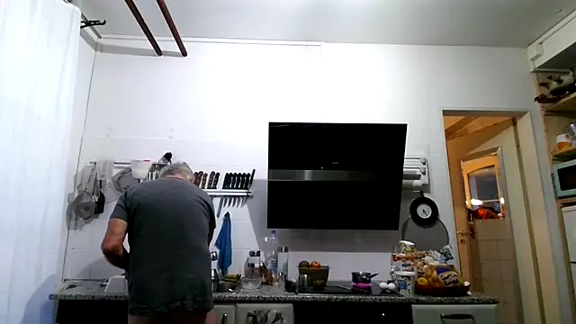 Snapshot of Berg_Boy chatting on March 23, 2026, 5:22 am Berg Boy online show from March 23, 2026, 5:22 am