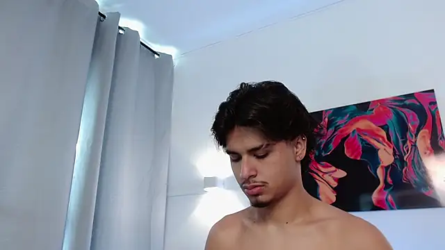 MathewAdams online show from October 8, 2025, 6:27 pm