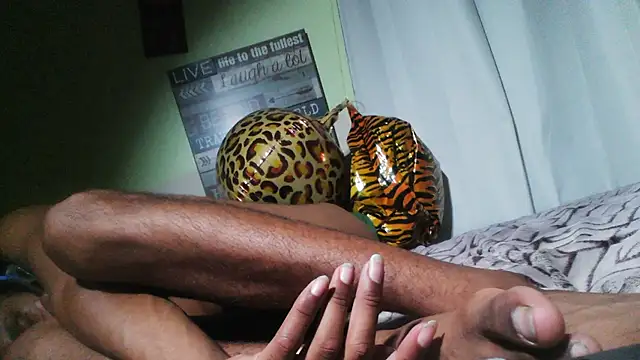 Snapshot of anthonyroth chatting on September 9, 2025, 2:44 am anthonyroth online show from September 9, 2025, 2:44 am