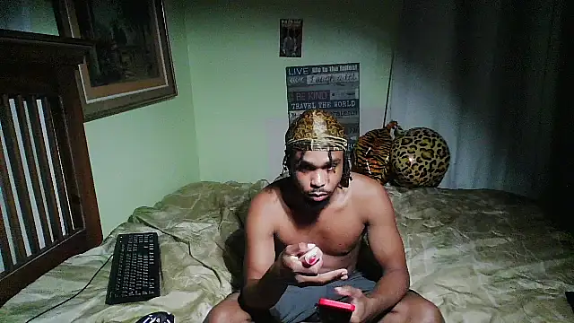 Snapshot of anthonyroth chatting on October 30, 2025, 5:20 am anthonyroth online show from October 30, 2025, 5:20 am