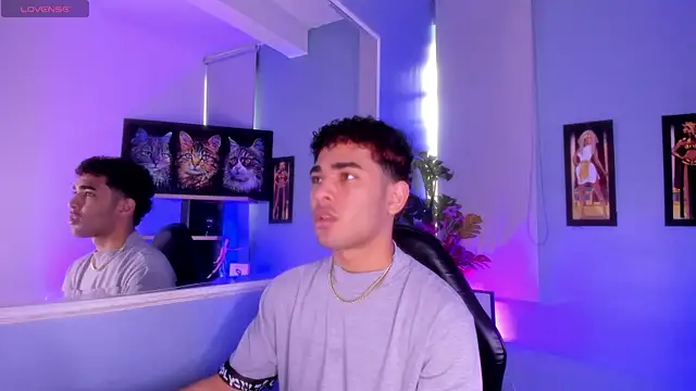 Snapshot of LucasCarterr_ chatting on November 6, 2025, 8:32 pm LucasCarterr online show from November 6, 2025, 8:32 pm