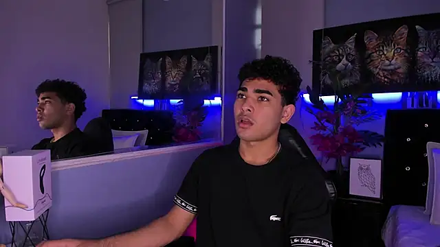 Snapshot of LucasCarterr_ chatting on November 15, 2025, 10:04 pm LucasCarterr online show from November 15, 2025, 10:04 pm