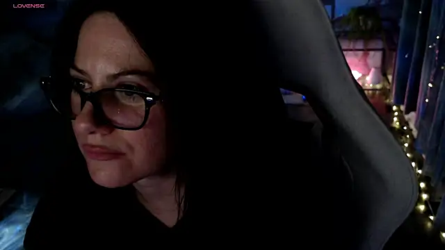 BellaStar84 online show from April 8, 2026, 7:19 am