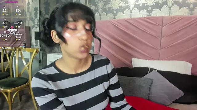 Karin Ks online show from September 24, 2025, 6:55 pm