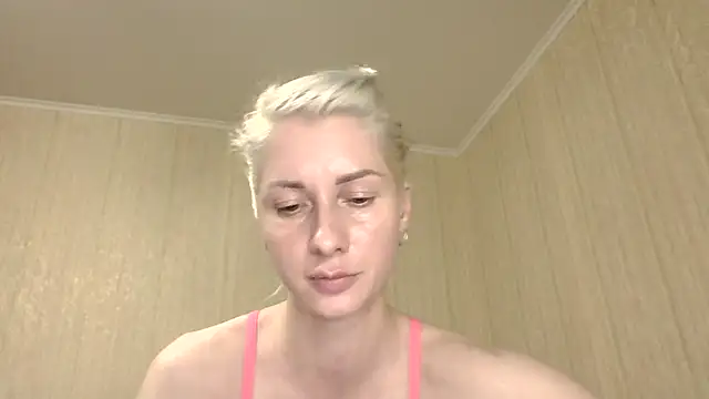 Snapshot of _Black-Panther_ chatting on July 10, 2026, 5:59 pm Black-Panther online show from July 10, 2026, 5:59 pm