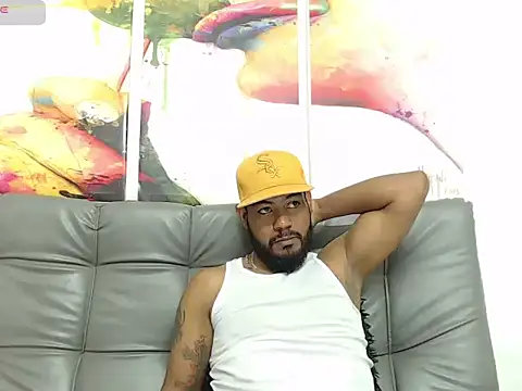 BladeFoxxx1 online show from October 30, 2025, 2:40 pm