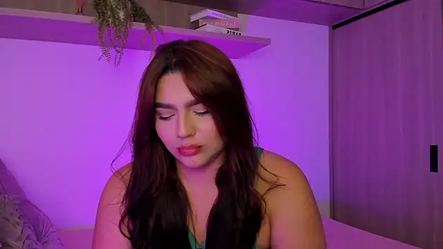 eva sainnt online show from July 23, 2026, 1:58 am