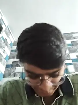 sutfvkii online show from March 14, 2025, 1:46 pm