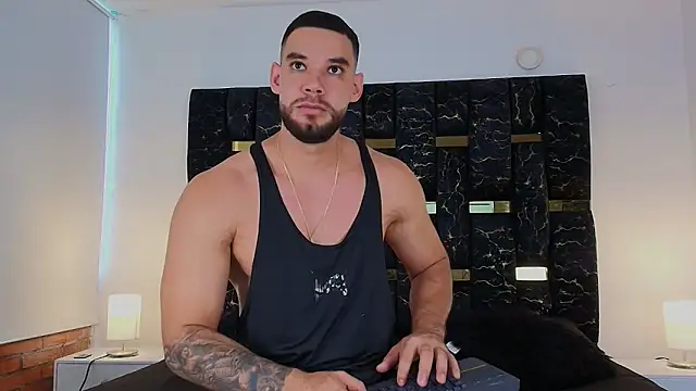 chris blake   online show from March 16, 2025, 9:47 pm