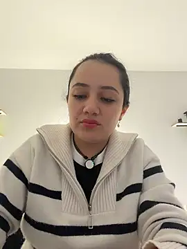 Snapshot of Isa_1207 chatting on May 31, 2026, 3:52 pm Isa 1207 online show from May 31, 2026, 3:52 pm