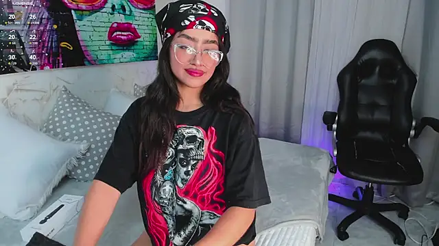 sophie-carter online show from February 11, 2026, 8:03 pm