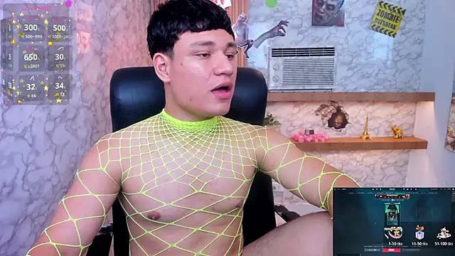 AndrewPeach  online show from October 23, 2025, 8:07 pm