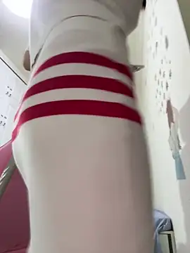 aa520uv online show from October 19, 2025, 5:19 am