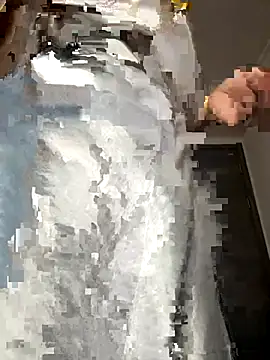 aa520uv online show from November 12, 2025, 4:18 pm