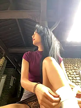 linger-23 online show from September 23, 2025, 7:44 am