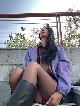 linger-23 online show from December 21, 2025, 6:09 am