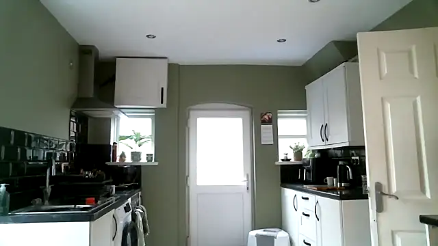 MissHoneyPenny online show from June 10, 2026, 9:30 am