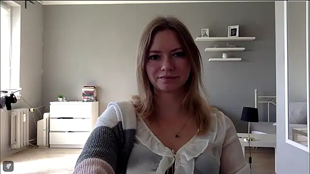 MillieShow online show from September 12, 2025, 8:47 am