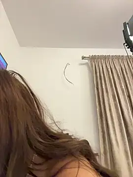 CelineReys online show from February 2, 2026, 6:17 pm