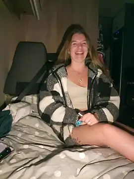 Amesthyst destiny online show from October 25, 2025, 8:14 pm