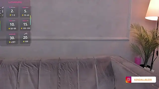 Kendallbleer online show from September 26, 2025, 11:58 am