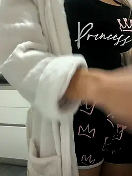 Alyssa 76 online show from March 12, 2026, 8:09 am