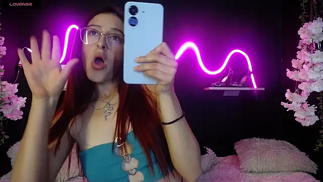 Hairydoll  online show from March 14, 2025, 12:10 am