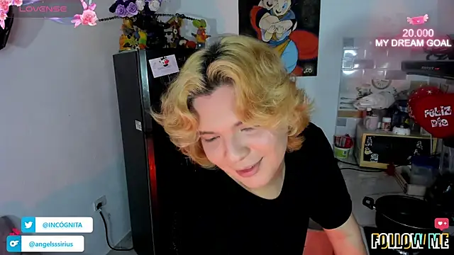 adam angelssss online show from November 11, 2025, 4:34 am