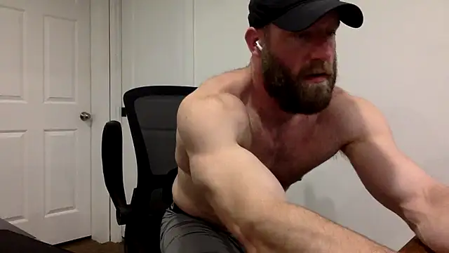 clarkefit online show from March 19, 2025, 2:57 pm