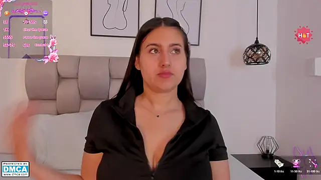 Hanna Evans   online show from November 2, 2025, 12:18 pm