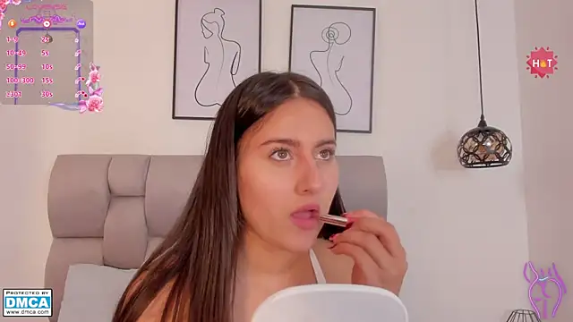 Hanna Evans   online show from November 4, 2025, 12:59 pm