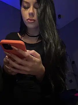 Leya Foxhall online show from November 26, 2025, 12:11 am