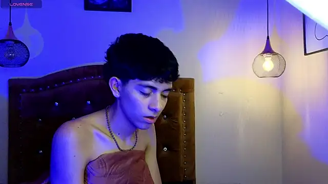 Matty Sparkk online show from March 18, 2025, 7:20 pm