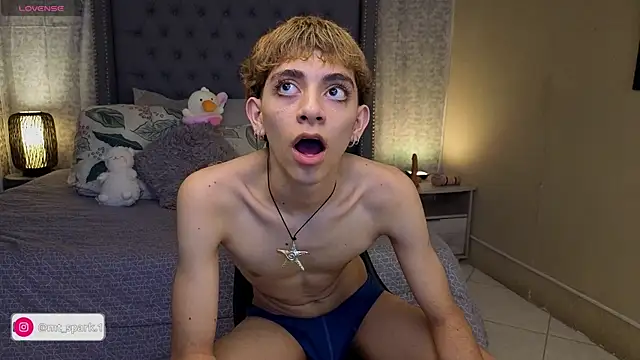 Matty Sparkk online show from November 18, 2025, 1:59 pm