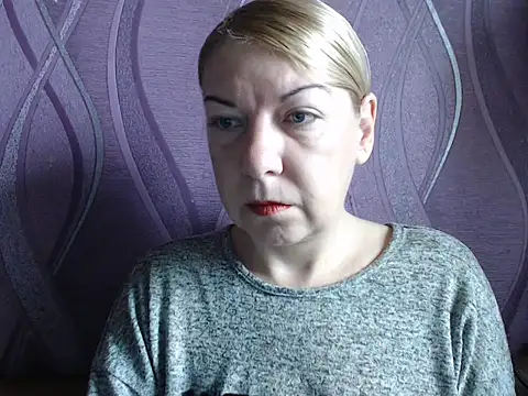 Lillia Ray online show from September 30, 2025, 5:56 am