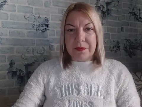 Lillia Ray online show from December 20, 2025, 11:06 am