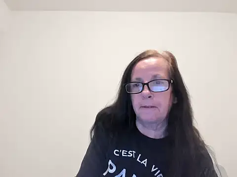 Snapshot of peachgoddess chatting on February 8, 2026, 4:16 am peachgoddess online show from February 8, 2026, 4:16 am