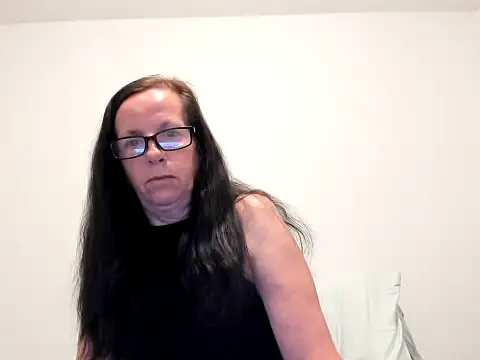 Snapshot of peachgoddess chatting on March 15, 2026, 5:24 am peachgoddess online show from March 15, 2026, 5:24 am