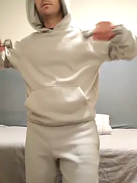 leinadprof online show from April 21, 2026, 11:40 pm