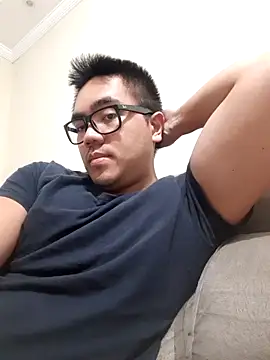 awesometeacher33 online show from March 19, 2025, 7:17 pm