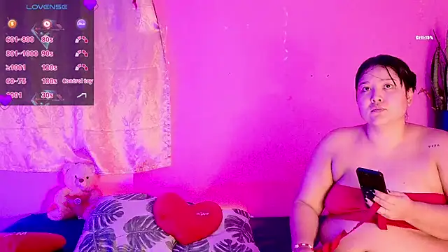 DianaGom online show from February 15, 2026, 12:18 am