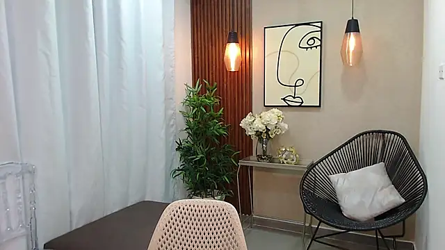 Coral Lise online show from March 20, 2025, 10:54 am